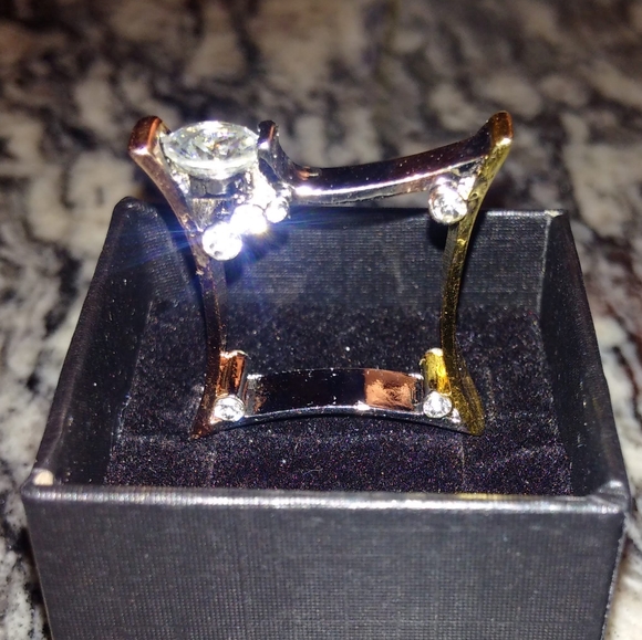 Multi color statement ring - Picture 2 of 16